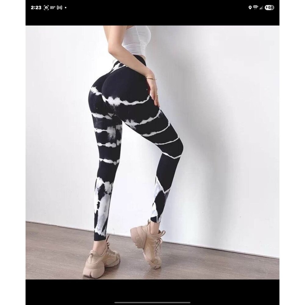 SilhLuxe (Silhouette Luxury) Activewear Tie Dye Leggings Black White